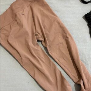 Lululemon Athletica Size 12 leggins!